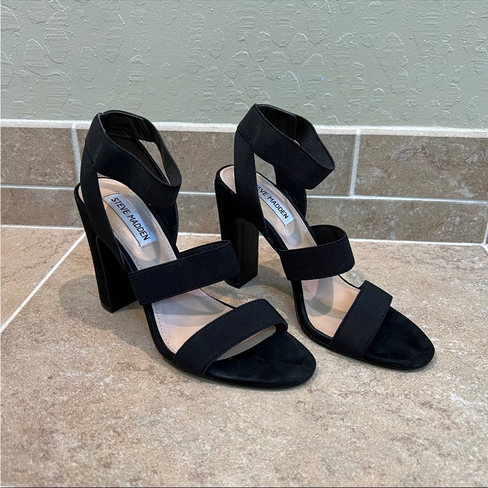 Steve Madden block heel stretch strap heels